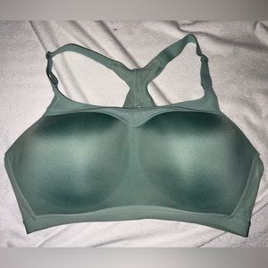 Victoria’s Secret incredible max sports bra